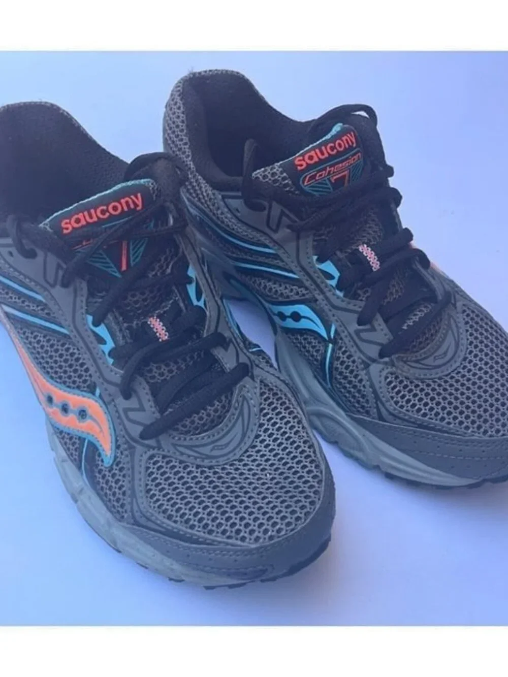 Saucony Shoes Cohesion 7 Running Sneakers Womens size 6 Gray Gym 15183-1